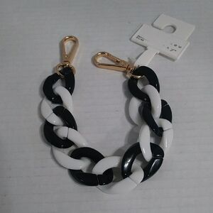 A New Day Interlocking Chain Handbag Or Wristlet Strap Black & White *NWT*